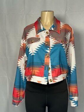 SHEIN White Lined Jacket with Blue Accent